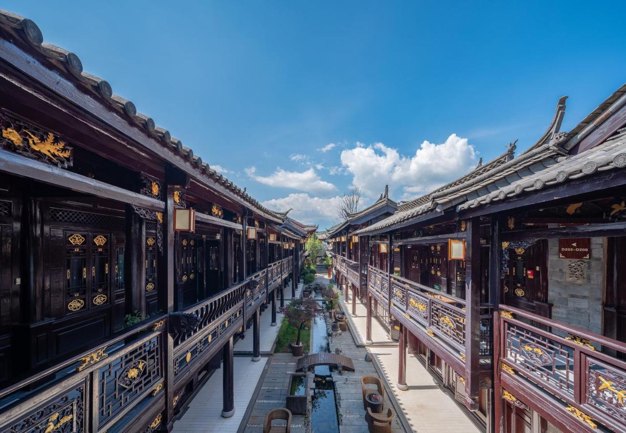 Doof Resort Hotel Lijiang  Buitenkant foto