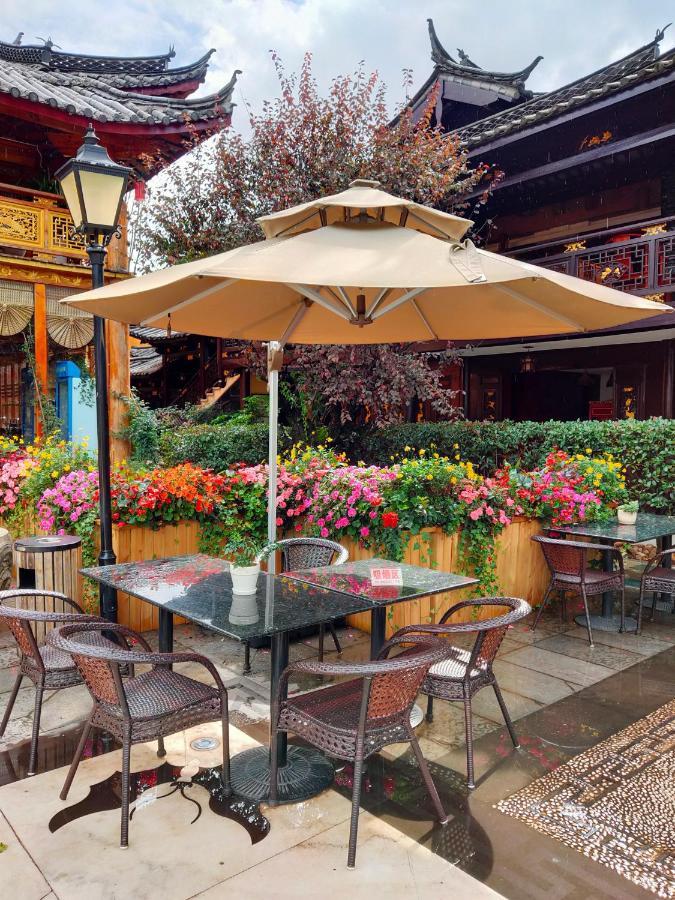 Doof Resort Hotel Lijiang  Buitenkant foto